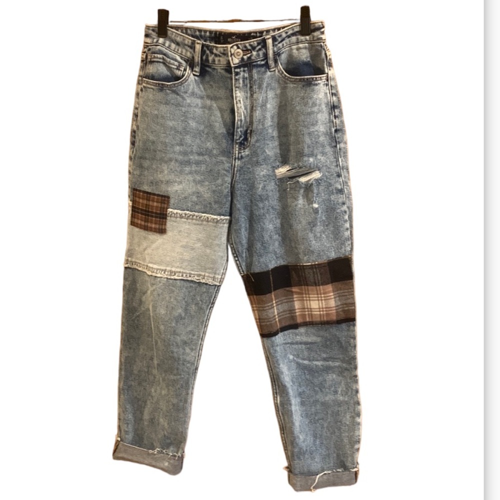 Hollister Ultra High Rise Mom Plaid Patches Distressed Jeans Size 26